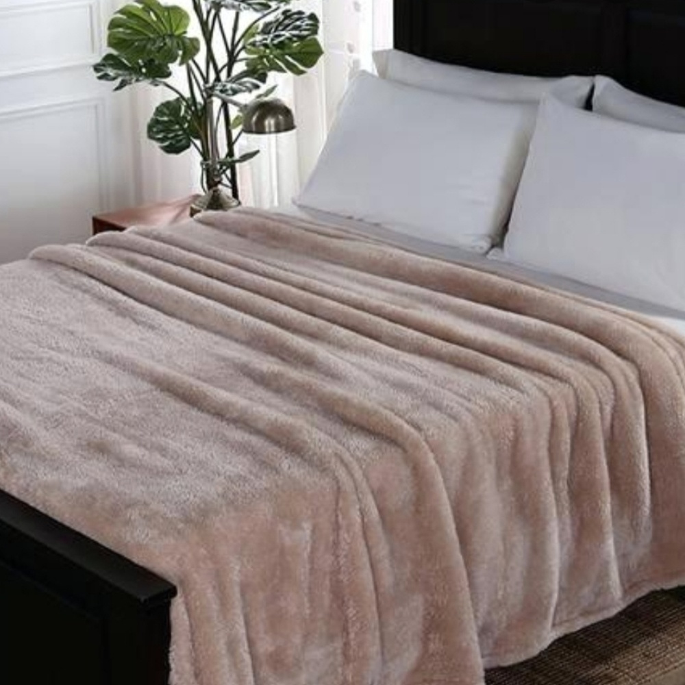 Kate Spade Rose Gold Pink Twin Size Fleece Blanket - Picture 1 of 3
